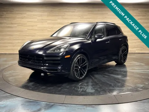 More photos of 2022 Porsche Cayenne Turbo at Parkline Motors, UT
