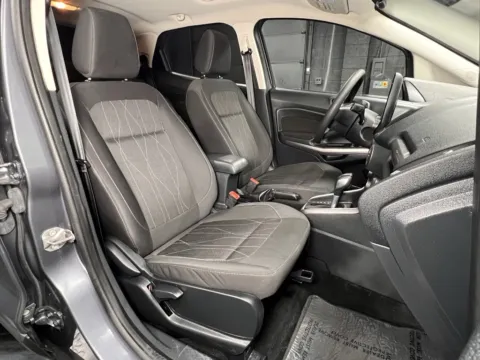 More photos of 2022 Ford EcoSport SE at Parkline Motors, UT