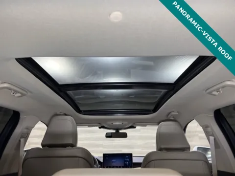 More photos of 2022 Lincoln Nautilus Reserve at Parkline Motors, UT