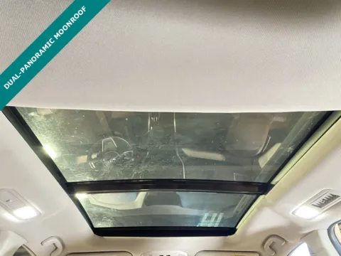 More photos of 2022 Subaru Ascent Touring at Parkline Motors, UT