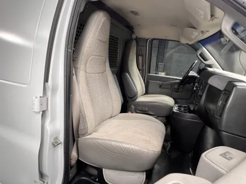 More photos of 2021 Chevrolet Express 2500 Work Van at Parkline Motors, UT