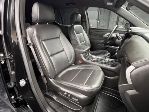 More photos of 2023 Chevrolet Traverse LT Leather at Parkline Motors, UT