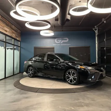 Black 2020 Toyota Camry SE Nightshade for sale in Kaysville, UT