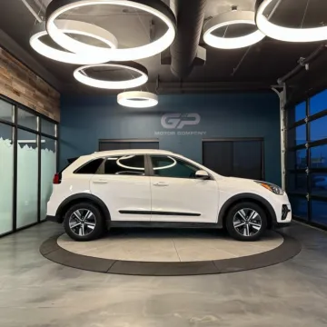 Photos of 2022 Kia Niro LXS for sale in Kaysville, UT at GP Motor Company