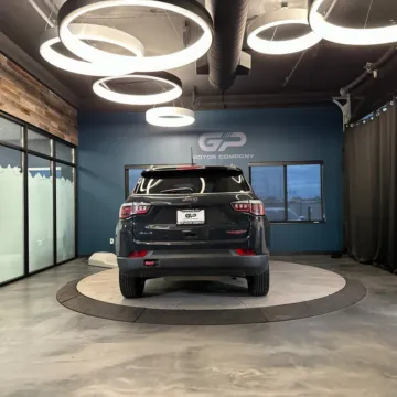 More photos of 2017 Jeep New Compass Trailhawk at GP Motor Company, UT