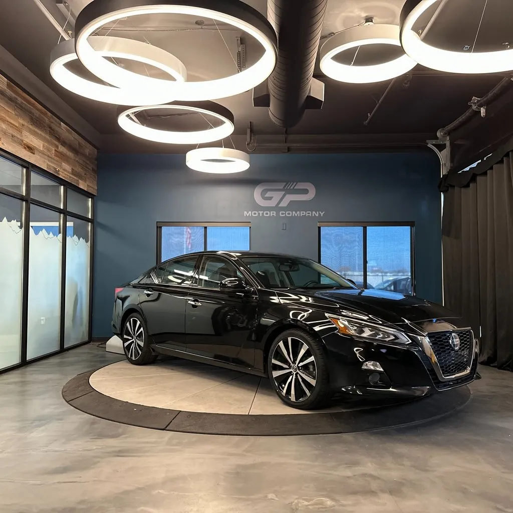 Black 2019 Nissan Altima 2.5 Platinum for sale in Kaysville, UT