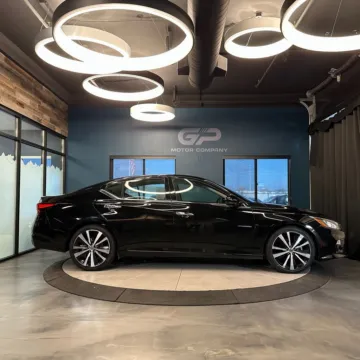 Photos of 2019 Nissan Altima 2.5 Platinum for sale in Kaysville, UT at GP Motor Company