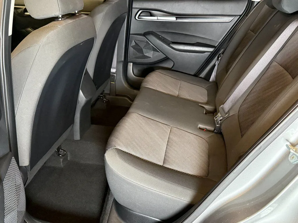 2023 Kia Seltos LX - Photo 21