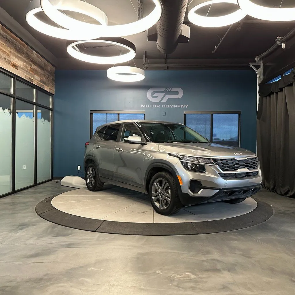 Gray 2023 Kia Seltos LX for sale in Kaysville, UT