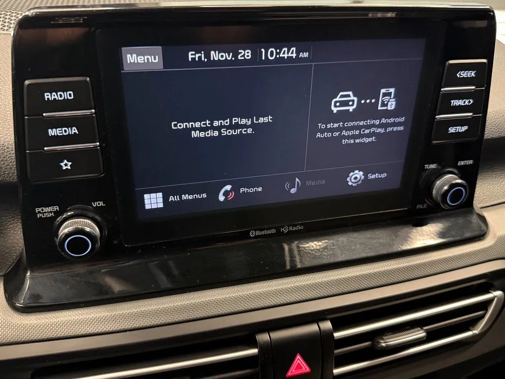 2023 Kia Seltos LX - Photo 12
