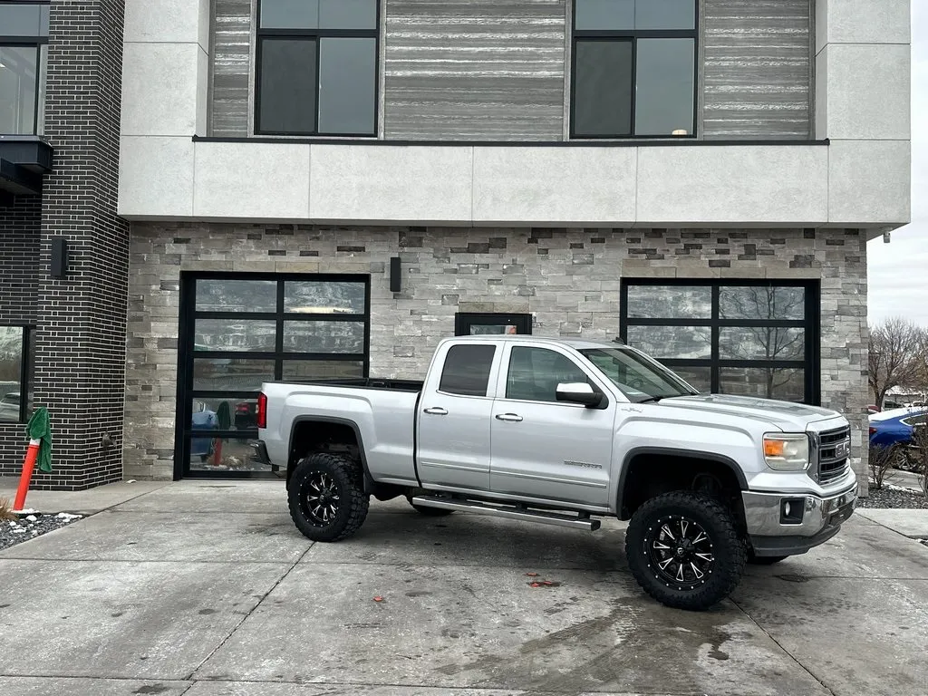 2014 GMC Sierra 1500 SLT's photo