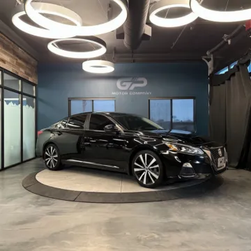 Black 2020 Nissan Altima 2.0 SR for sale in Kaysville, UT