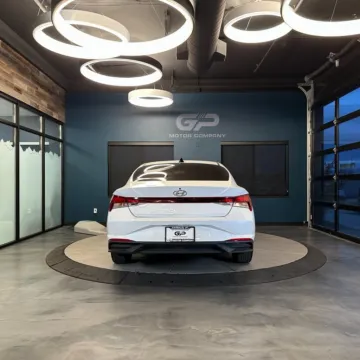 More photos of 2022 Hyundai Elantra SEL at GP Motor Company, UT