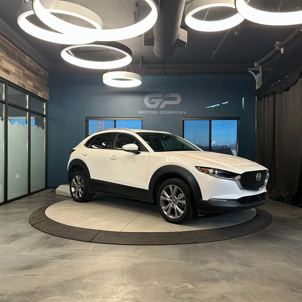 2023 Mazda CX-30 Select's photo