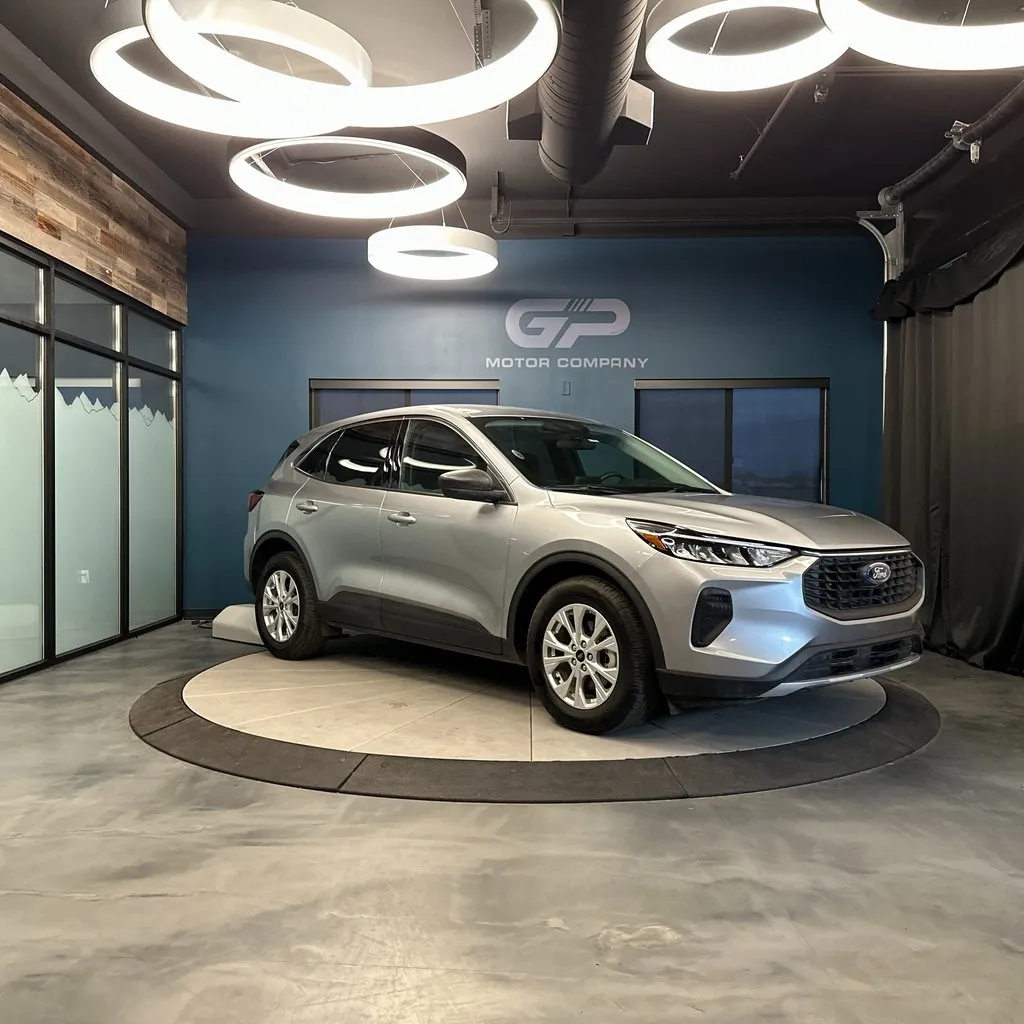 2023 Ford Escape
