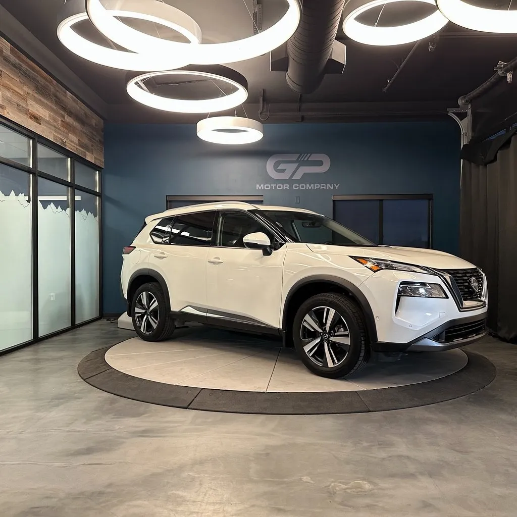 White 2023 Nissan Rogue SL for sale in Kaysville, UT