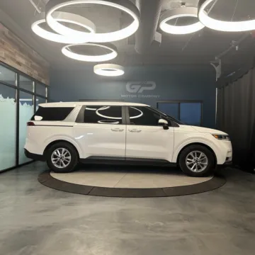 Photos of 2022 Kia Carnival LXS for sale in Kaysville, UT at GP Motor Company