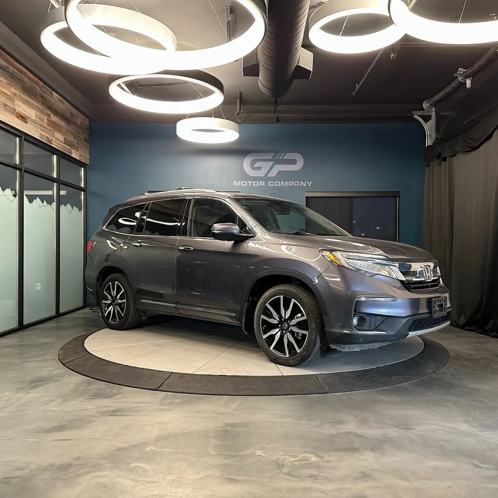 2021 Honda Pilot Elite's photo