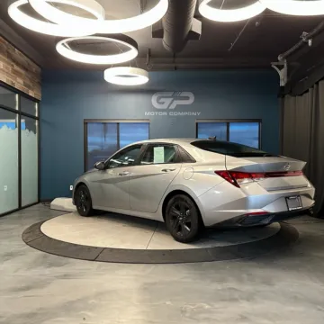 More photos of 2021 Hyundai Elantra SEL at GP Motor Company, UT