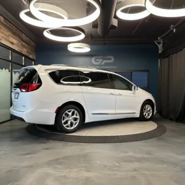 Another view of 2020 Chrysler Pacifica Limited for sale in Kaysville, UT at GP Motor Company