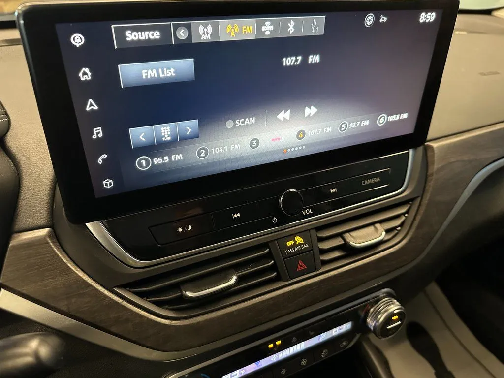 Nissan Altima photo 12