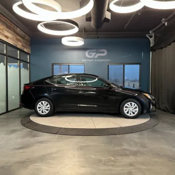 Photos of 2019 Hyundai Elantra SE for sale in Kaysville, UT at GP Motor Company