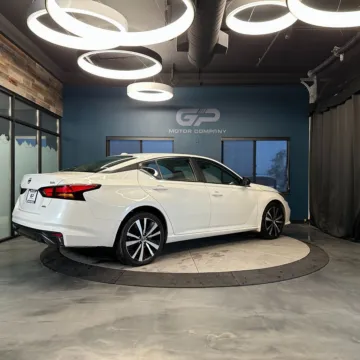 Another view of 2022 Nissan Altima 2.5 SR for sale in Kaysville, UT at GP Motor Company