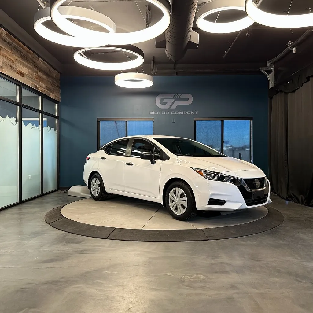 2021 Nissan Versa Sedan