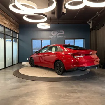 More photos of 2023 Hyundai Elantra SEL at GP Motor Company, UT