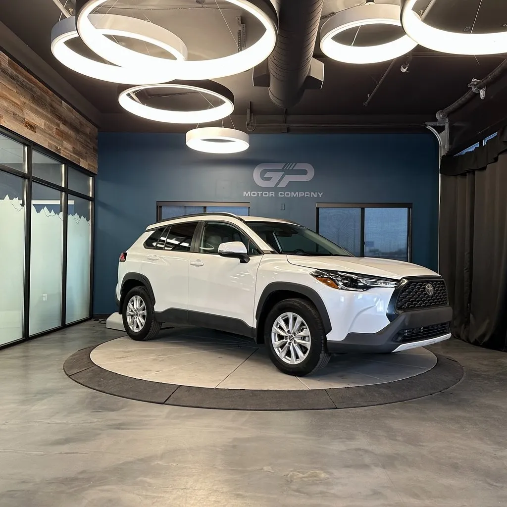 2022 Toyota Corolla Cross LE