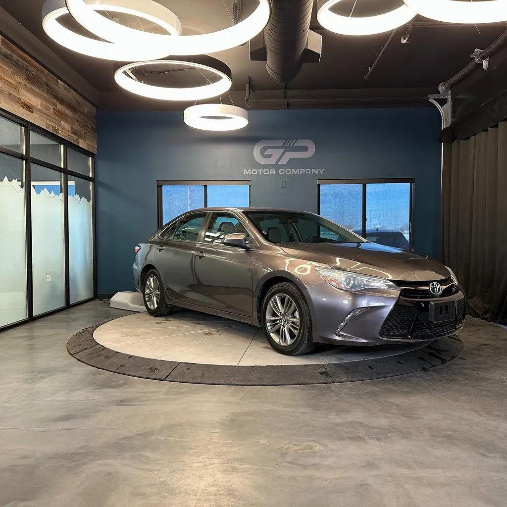 Red 2016 Toyota Camry SE for sale in Kaysville, UT