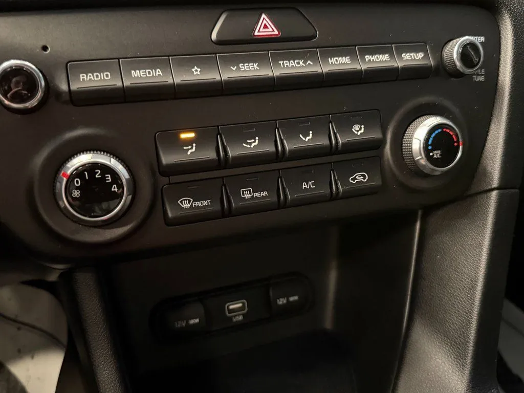 Kia Sportage photo 14