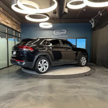 Another view of 2020 Volkswagen Atlas Cross Sport 3.6L V6 SEL for sale in Kaysville, UT at GP Motor Company