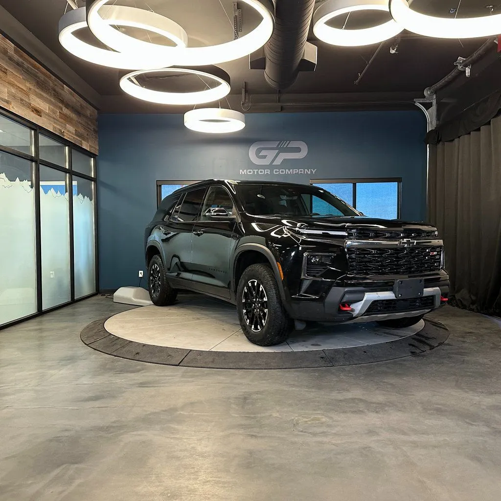 Black 2024 Chevrolet Traverse Z71 for sale in Kaysville, UT