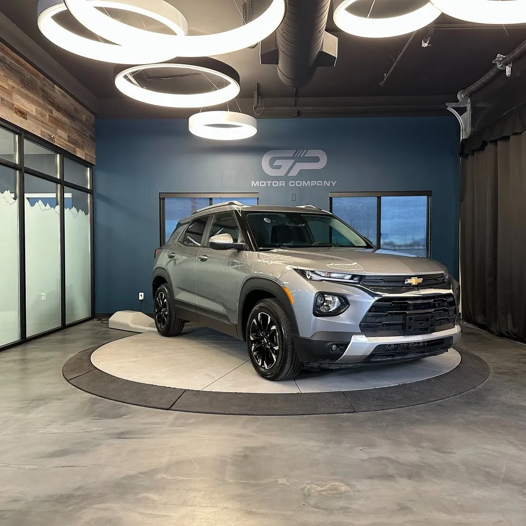 Gray 2023 Chevrolet TrailBlazer LT for sale in Kaysville, UT