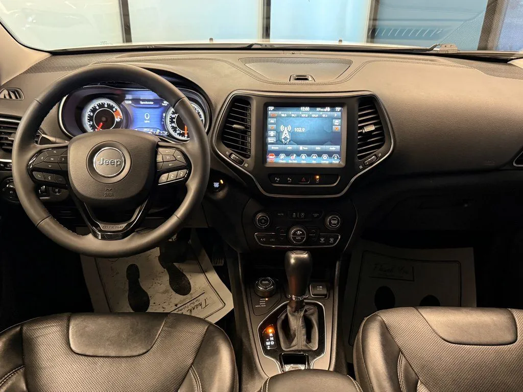 2023 Jeep Cherokee Altitude Lux - Photo 9