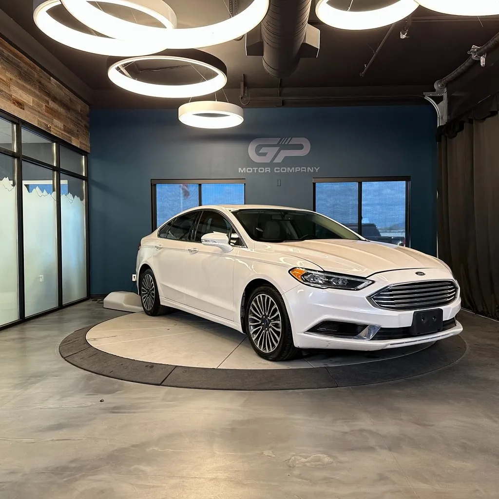 White 2018 Ford Fusion SE for sale in Kaysville, UT