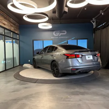 More photos of 2022 Nissan Altima 2.5 SR at GP Motor Company, UT