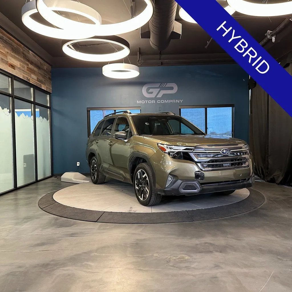 Green 2025 Subaru Forester Hybrid Limited for sale in Kaysville, UT