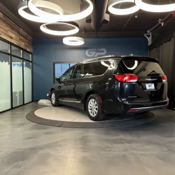 More photos of 2019 Chrysler Pacifica Touring L at GP Motor Company, UT