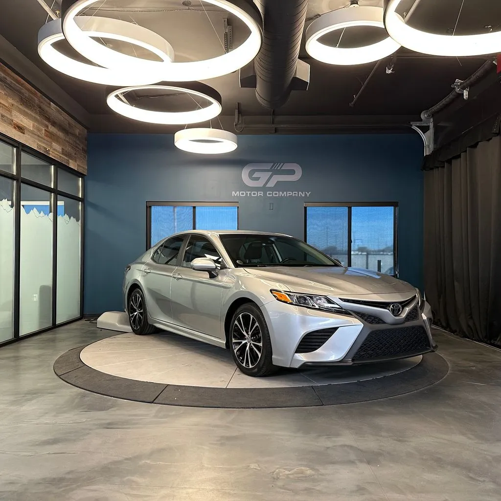 Silver 2019 Toyota Camry SE for sale in Kaysville, UT