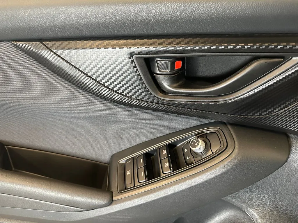 Subaru Crosstrek photo 17