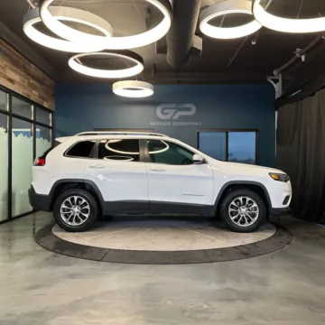 Photos of 2019 Jeep Cherokee Latitude Plus for sale in Kaysville, UT at GP Motor Company