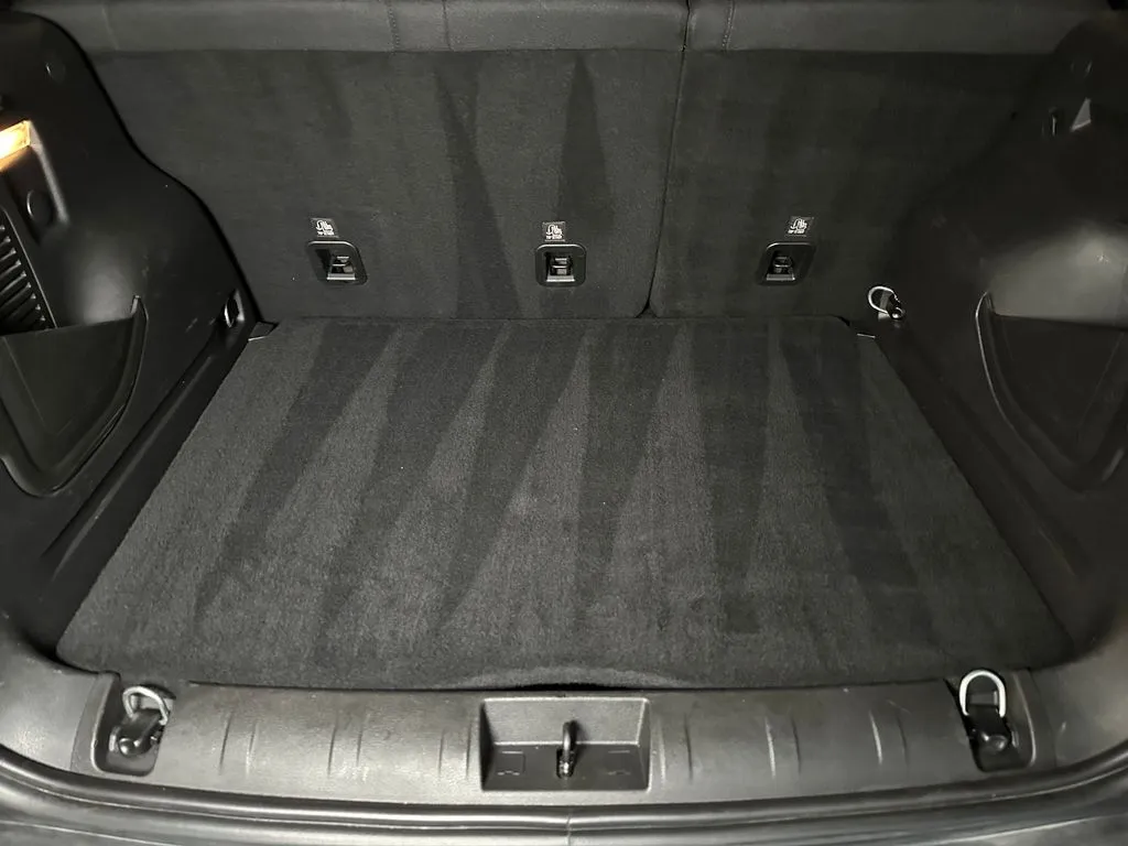Jeep Renegade photo 21