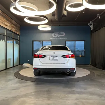 More photos of 2022 Nissan Altima 2.5 SR at GP Motor Company, UT