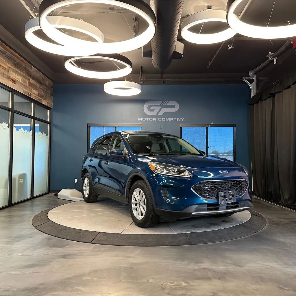 2020 Ford Escape SE