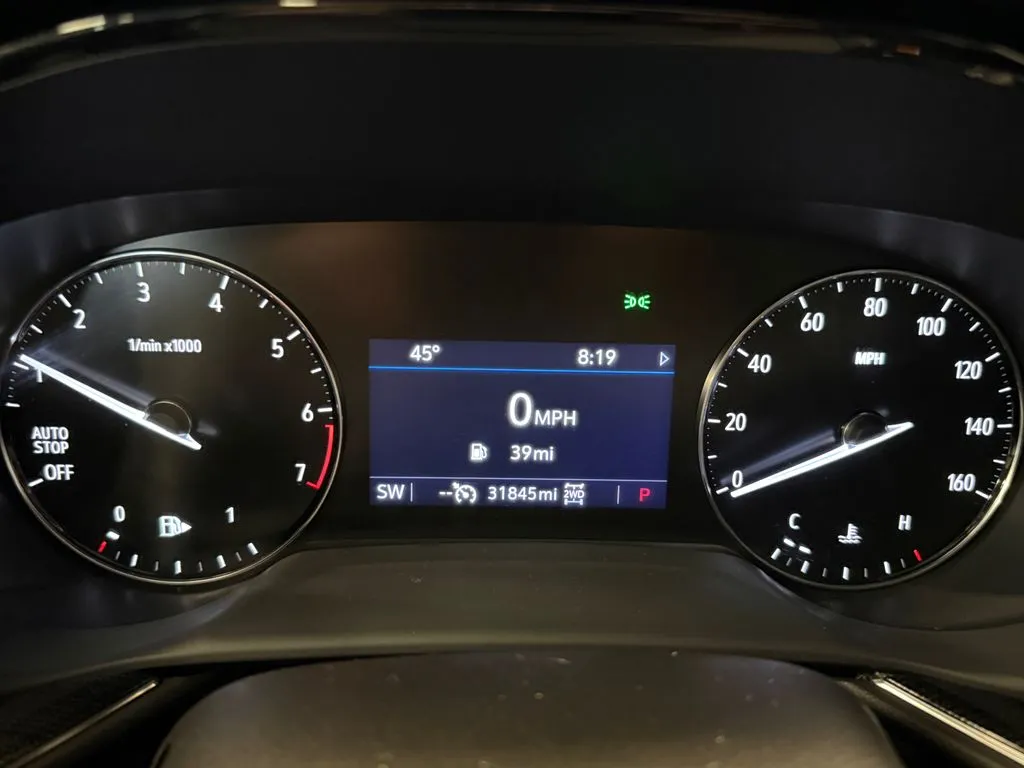 Buick Envision photo 10
