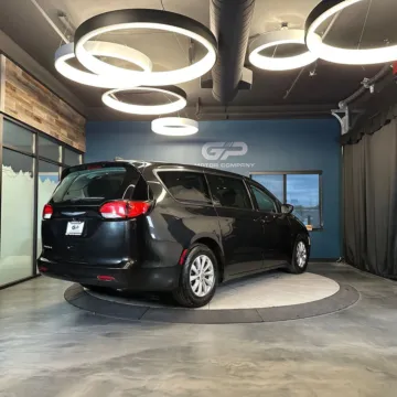 Another view of 2017 Chrysler Pacifica Touring for sale in Kaysville, UT at GP Motor Company