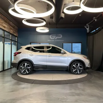 Photos of 2020 Nissan Rogue Sport SL for sale in Kaysville, UT at GP Motor Company