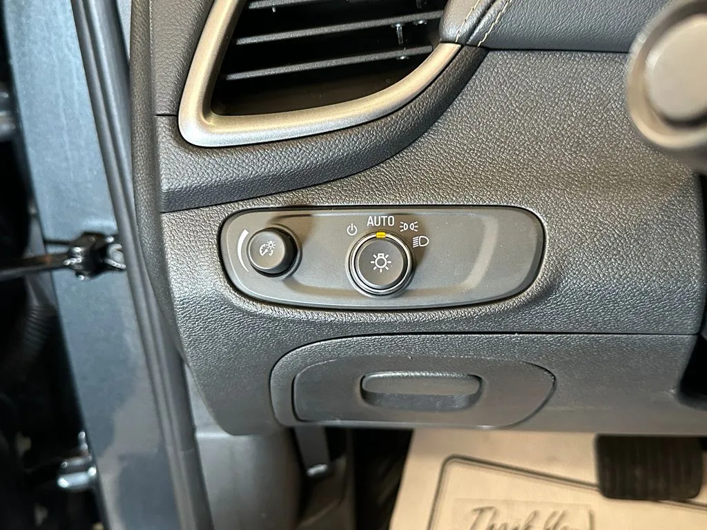 Chevrolet Trax photo 14